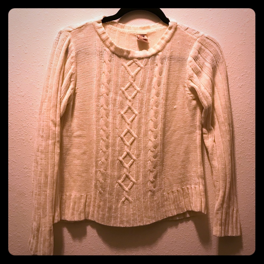 Faded Glory Ivory Knit Sweater